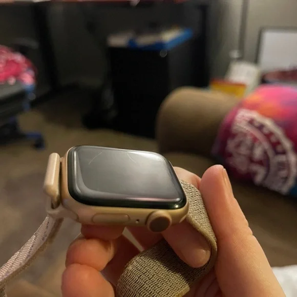 Rosegold Apple Watch GPS and cellular Verizon 40